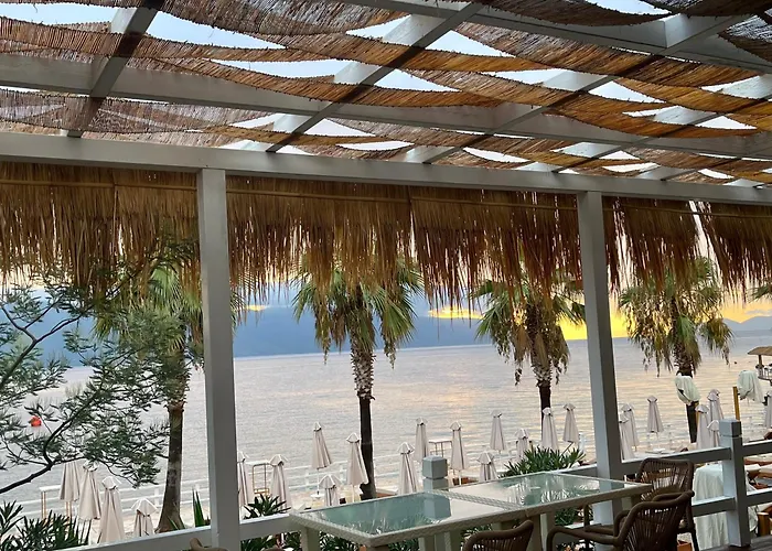 Coral Hotel & Resort