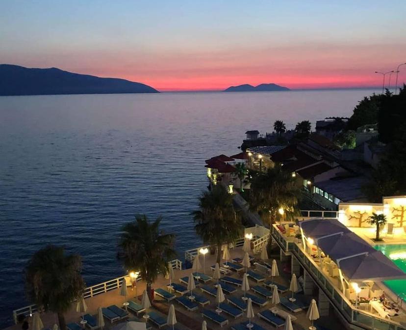 Hotel Coral & 4*