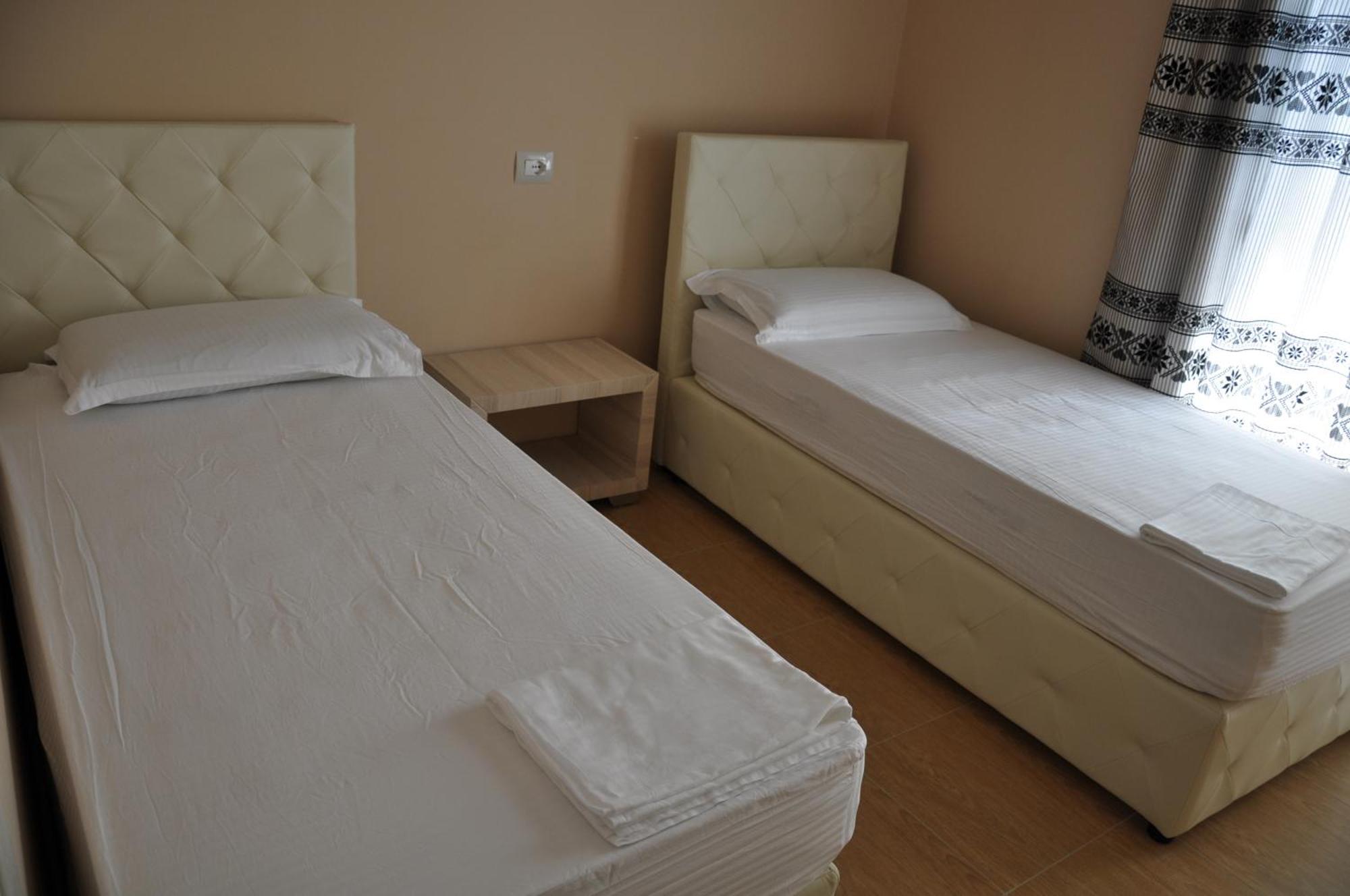 Hotel Coral & 4*